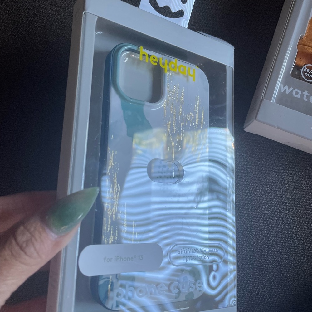 IPhone 13 case Heyday in Abstract Floral design - Picture 7 of 7